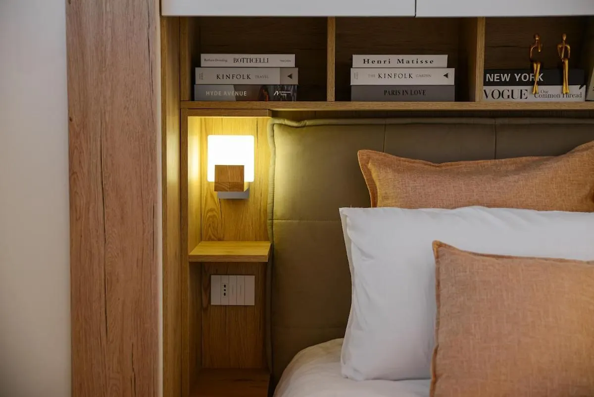 Appartement La Divina Mansarda Di Milano à Vittuone 0*,