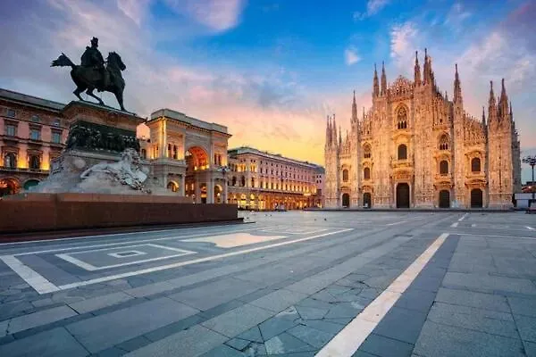 Appartement La Divina Mansarda Di Milano à Vittuone 0*,
